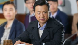 褚栓忠主演的电视剧,传奇人生，荧屏风采